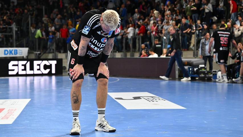 Keeper kassiert nächsten Heimspiel-Jubel ein: Der HCE muss wieder nach unten schauen Keeper kassiert nächsten Heimspiel-Jubel ein: Der HCE muss wieder nach unten schauen