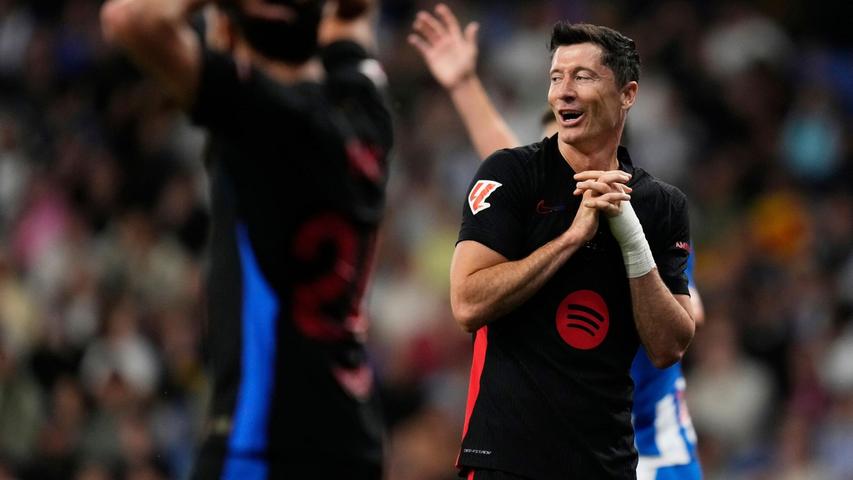 Einer der Titelmitgaranten für Hansi Flick: Ex-Bundesliga-Star Robert Lewandowski. Einer der Titelmitgaranten für Hansi Flick: Ex-Bundesliga-Star Robert Lewandowski.