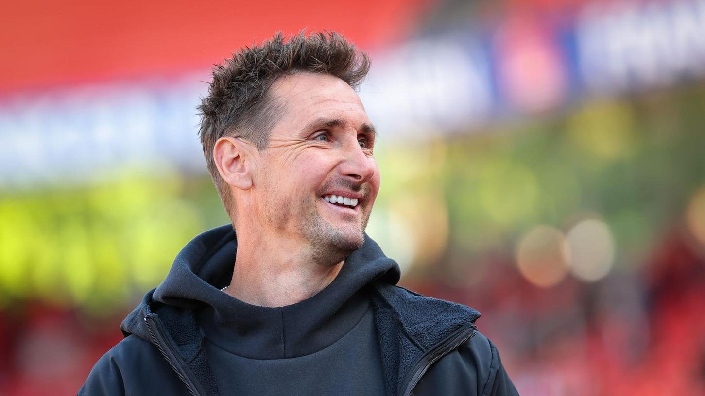 Miroslav Klose zog vor dem Ende seiner ersten Saison als Trainer des 1. FC Nürnberg eine positive Bilanz. Miroslav Klose zog vor dem Ende seiner ersten Saison als Trainer des 1. FC Nürnberg eine positive Bilanz.