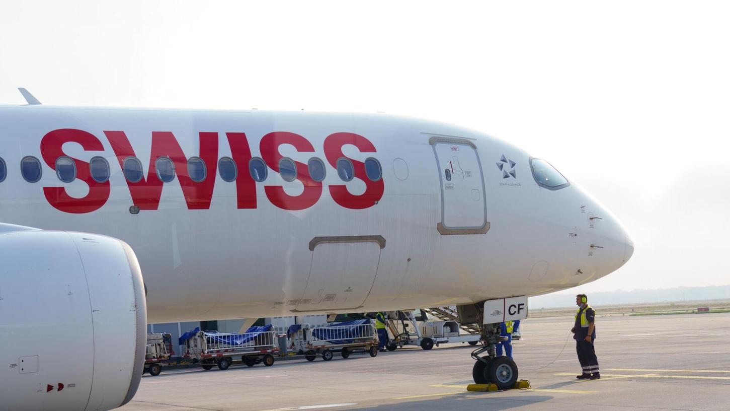 Personalengpass zwingt Swiss zu Flugstreichungen. (Archivbild) Personalengpass zwingt Swiss zu Flugstreichungen. (Archivbild)