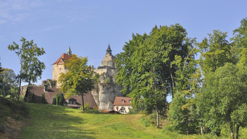 Die Burg Hohenstein aus einem anderen Blickwinkel. Die Burg Hohenstein aus einem anderen Blickwinkel.