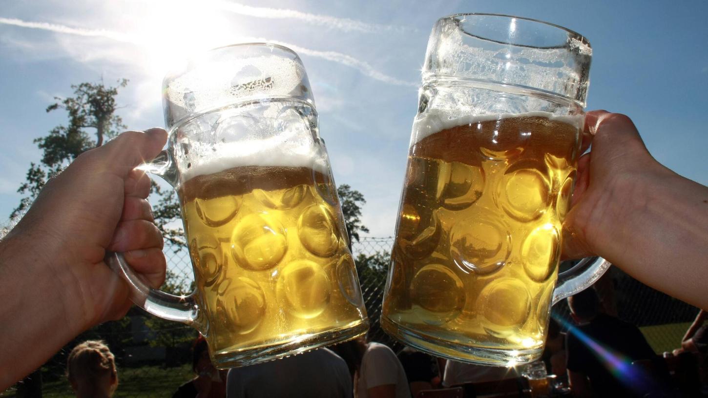 Mit den ersten warmen Tagen beginnt wieder die Biergarten-Saison. Bei diesen Biergärten im Landkreis Ansbach lohnt sich ein Besuch. Mit den ersten warmen Tagen beginnt wieder die Biergarten-Saison. Bei diesen Biergärten im Landkreis Ansbach lohnt sich ein Besuch.