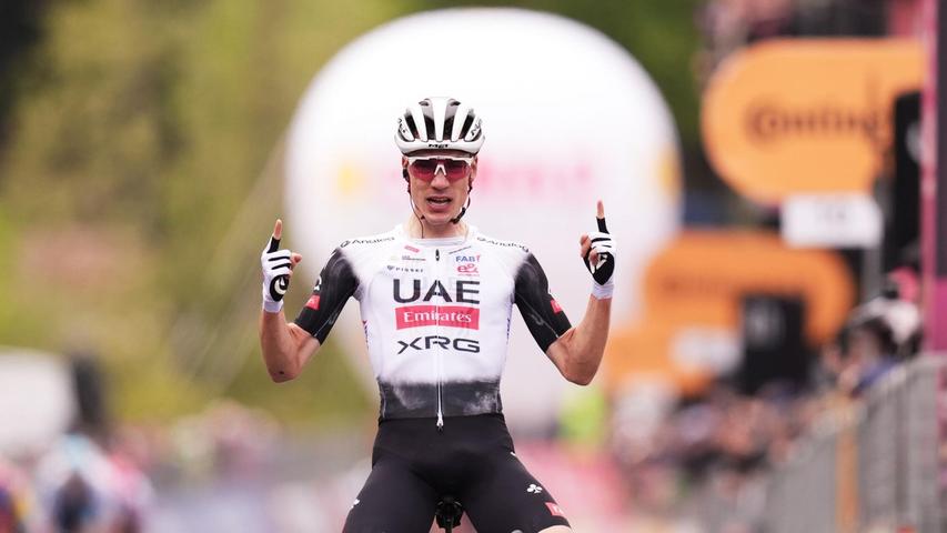 Der Sieger der siebten Giro-Etappe: Juan Ayuso aus Spanien. Der Sieger der siebten Giro-Etappe: Juan Ayuso aus Spanien.