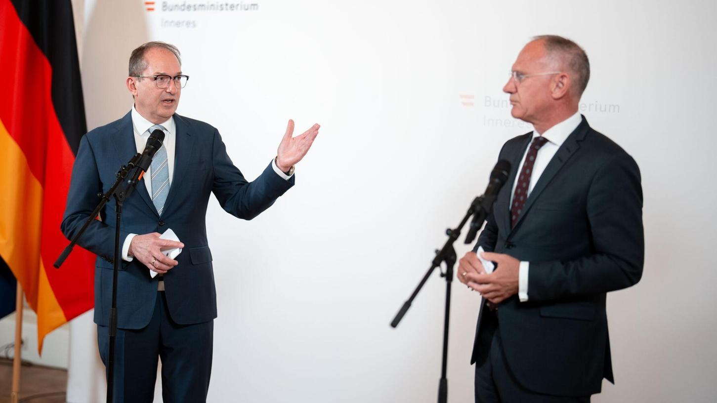 Die konservativen Innenminister demonstrieren Harmonie. Die konservativen Innenminister demonstrieren Harmonie.