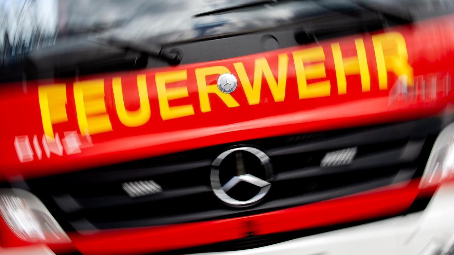 Die Ornbauer Feuerwehr musste am Samstag ausrücken. Die Ornbauer Feuerwehr musste am Samstag ausrücken.