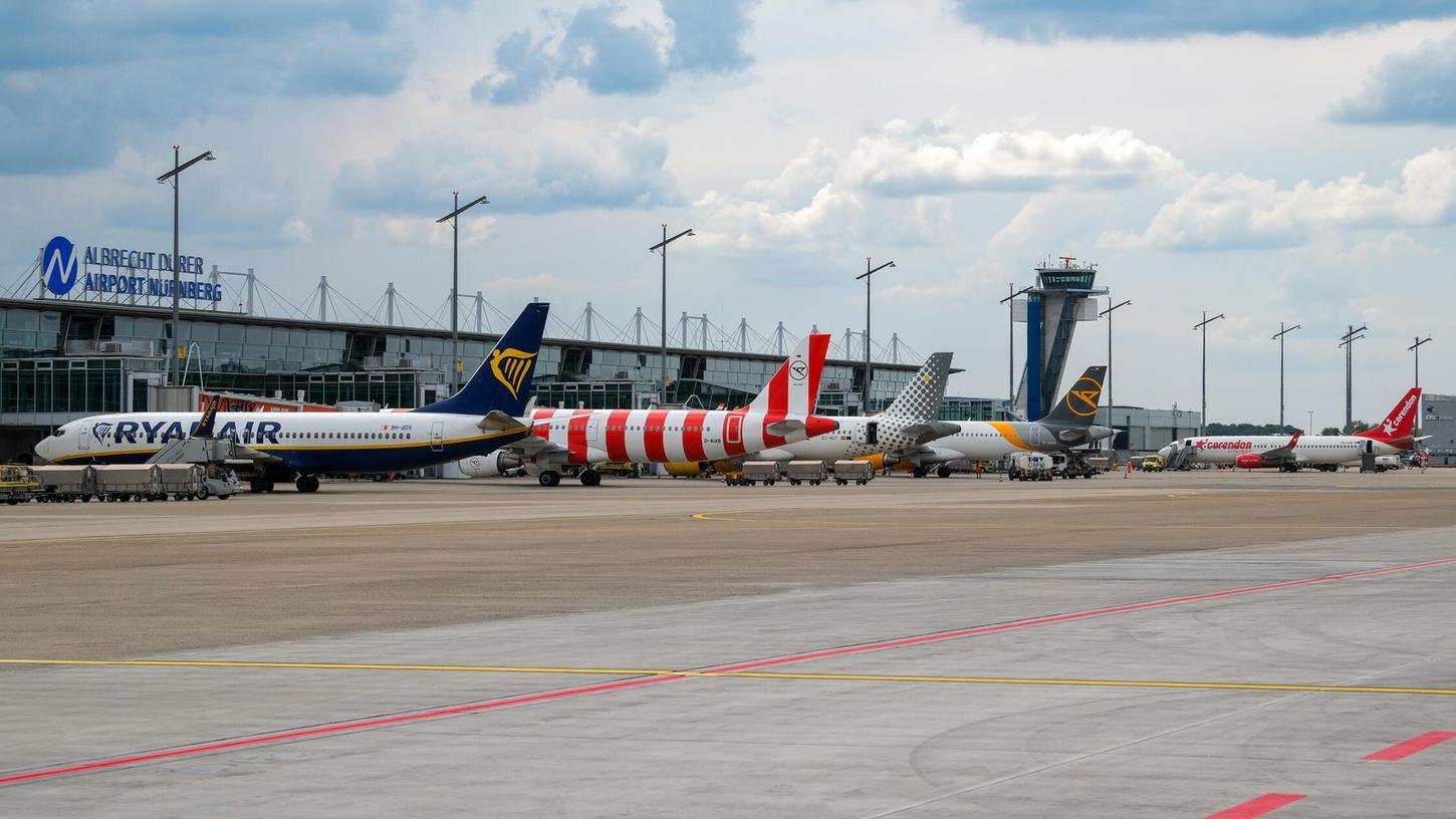 Das Vorfeld am Albrecht Dürer Airport Das Vorfeld am Albrecht Dürer Airport