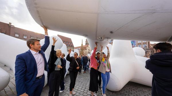 OB Marcus König am Nachmittag in der Innenstadt.