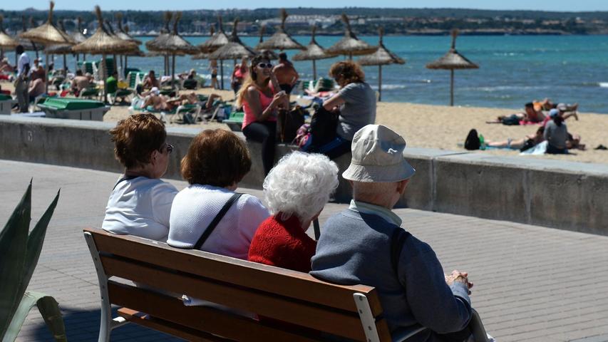 Nicht wenige Deutsche träumen von einem Leben unter der Sonne Spaniens. (Archivbild) Nicht wenige Deutsche träumen von einem Leben unter der Sonne Spaniens. (Archivbild)
