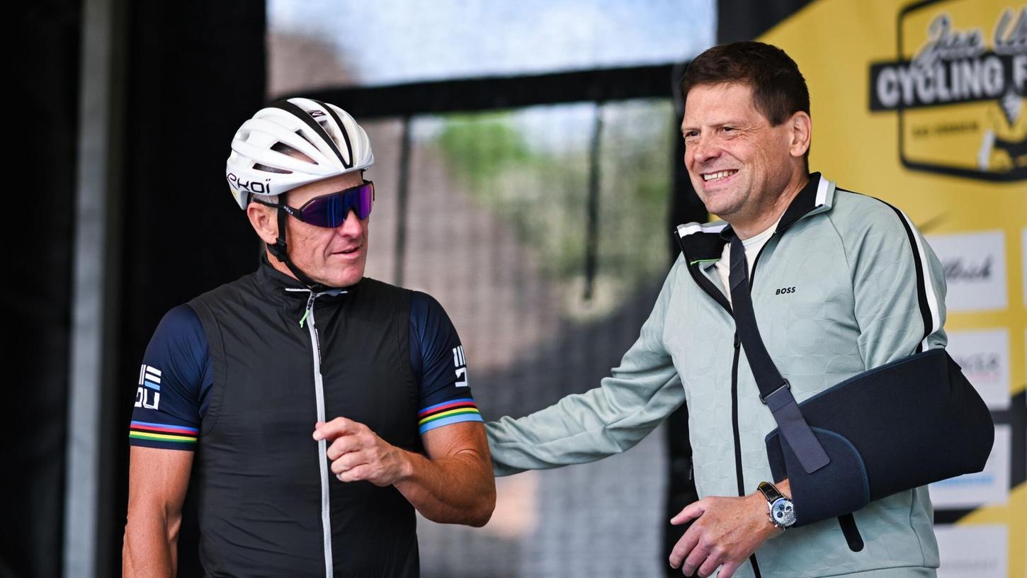 Einst Rivalen, jetzt Freunde: Lance Armstrong (l) und Jan Ullrich. Einst Rivalen, jetzt Freunde: Lance Armstrong (l) und Jan Ullrich.