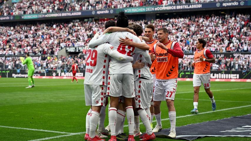 Köln zog schon in Halbzeit eins davon. Köln zog schon in Halbzeit eins davon.