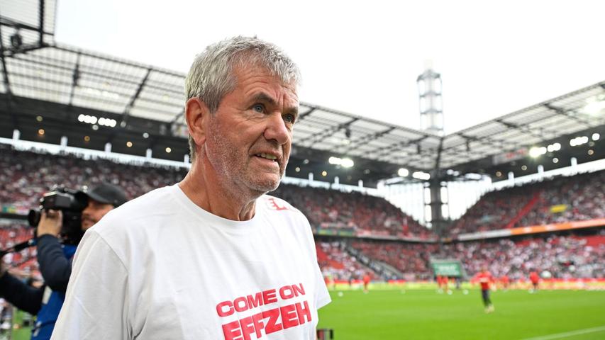 Der 71 Jahre alte Funkel liebäugelt mit noch einer Bundesliga-Saison als Trainer. Der 71 Jahre alte Funkel liebäugelt mit noch einer Bundesliga-Saison als Trainer.