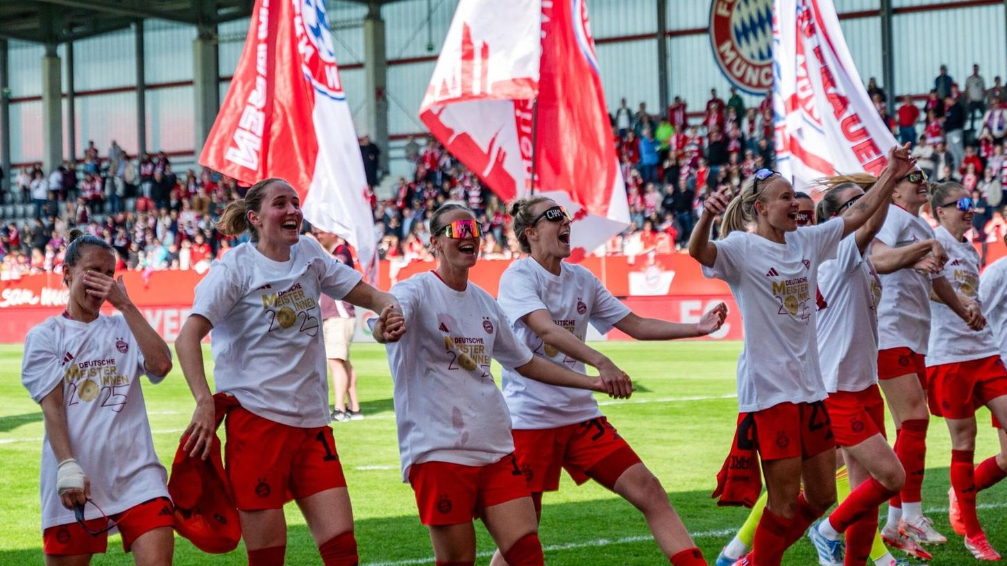 Hurra, wir fahren nach Estoril: Auch der FC Bayern nimmt an dem neuen Turnier teil. Hurra, wir fahren nach Estoril: Auch der FC Bayern nimmt an dem neuen Turnier teil.