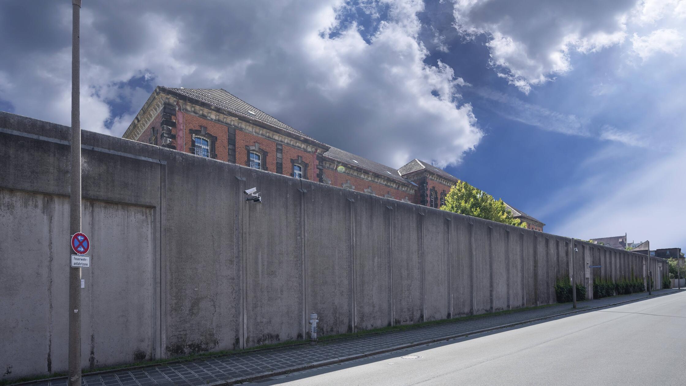 Justizvollzugsanstalt, JVA, Frauenanstalt, Seitene