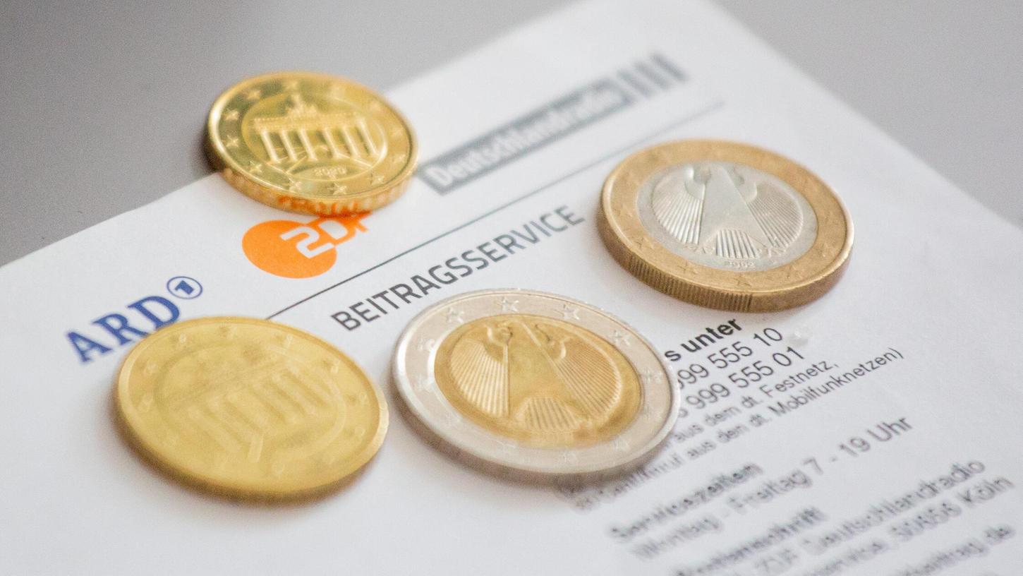 So gut wie jeder muss den Rundfunkbeitrag bezahlen. (Symbolbild) So gut wie jeder muss den Rundfunkbeitrag bezahlen. (Symbolbild)