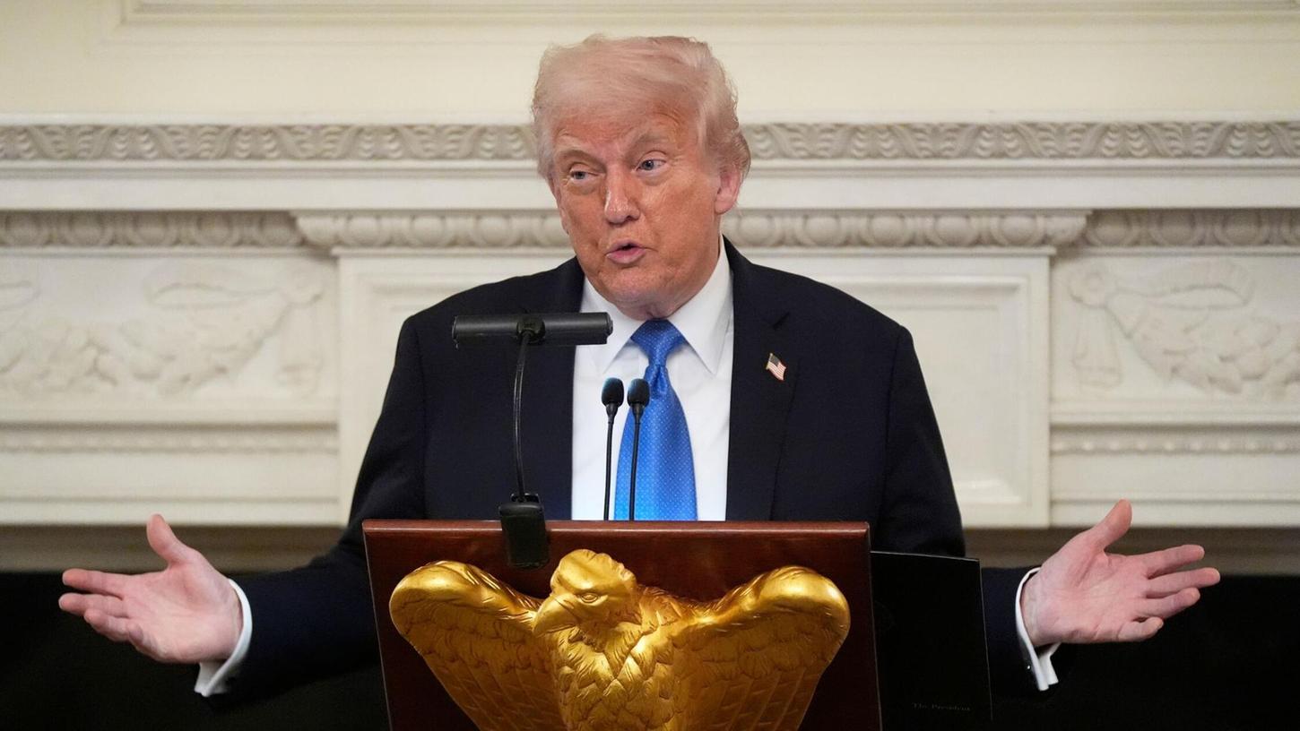 US-Präsident Donald Trump wird dafür kritisiert, nicht genügend Druck auf Kremlchef Putin auszuüben. US-Präsident Donald Trump wird dafür kritisiert, nicht genügend Druck auf Kremlchef Putin auszuüben.