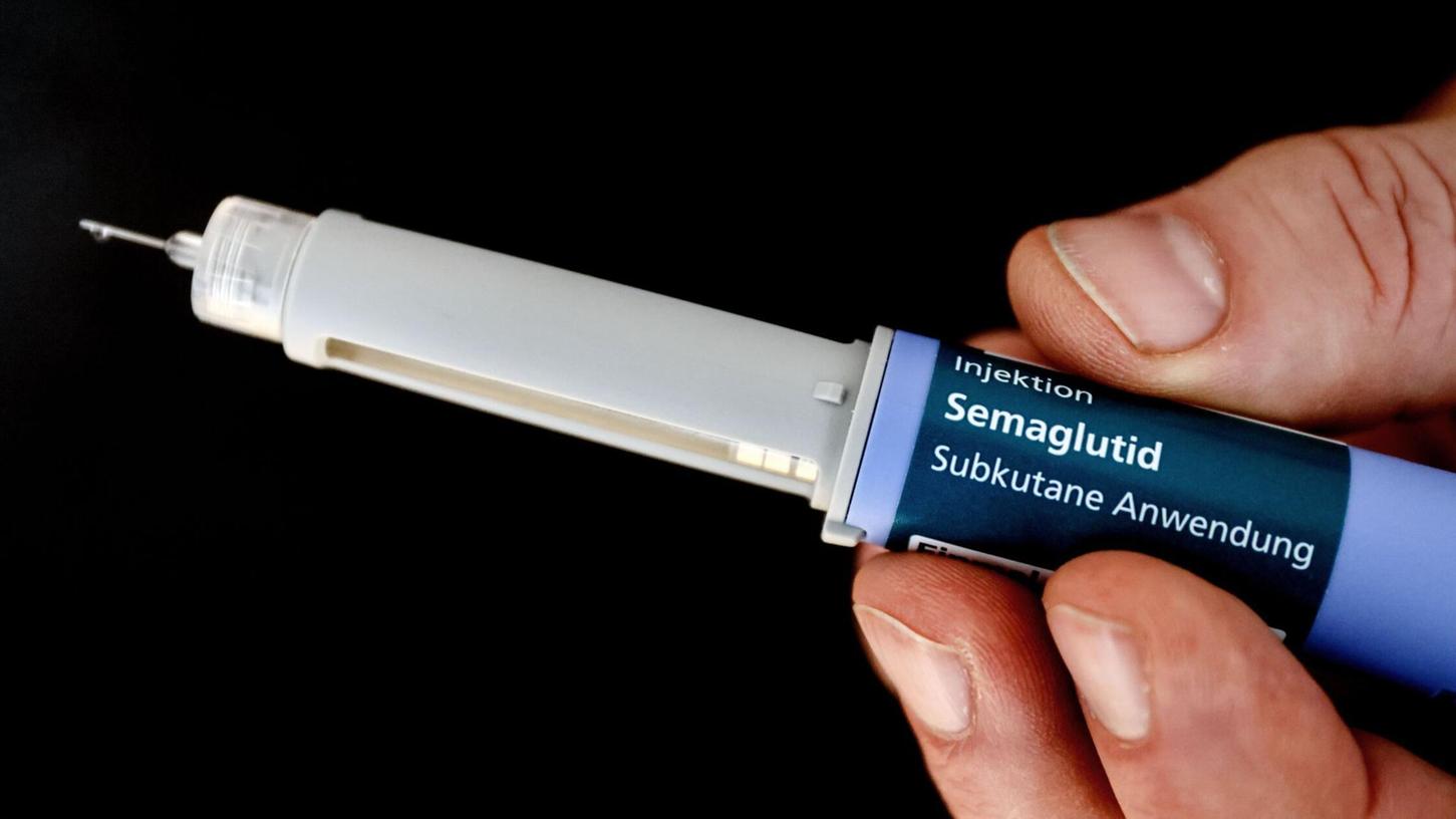 Der Wirkstoff Semaglutid signalisiert dem Gehirn, dass etwas gegessen wurde und es ein Sättigungsempfinden entwickeln könne. (Symbolbild) Der Wirkstoff Semaglutid signalisiert dem Gehirn, dass etwas gegessen wurde und es ein Sättigungsempfinden entwickeln könne. (Symbolbild)