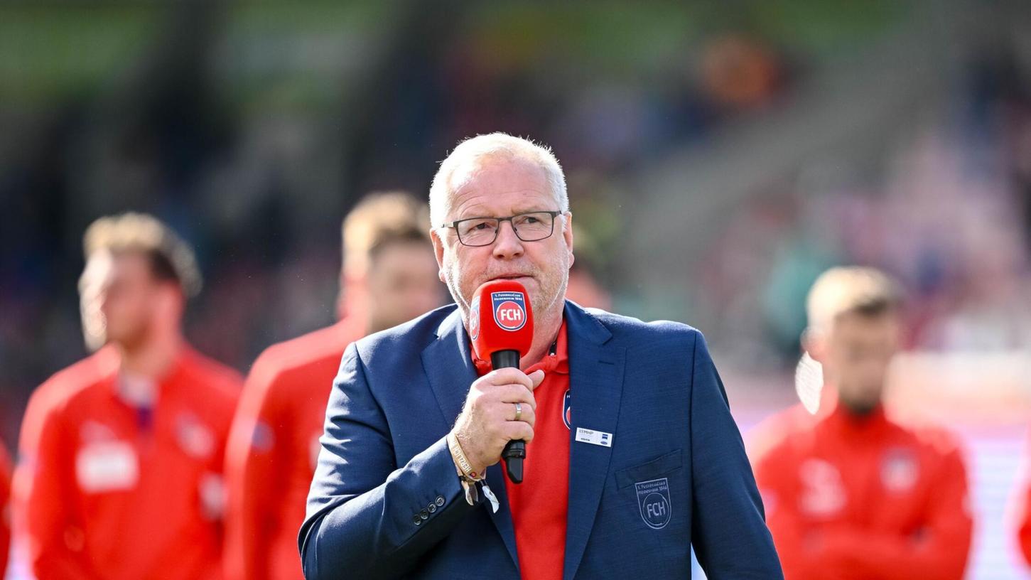 Holger Sanwald hofft auf die Rettung gegen die SV Elversberg. Holger Sanwald hofft auf die Rettung gegen die SV Elversberg.