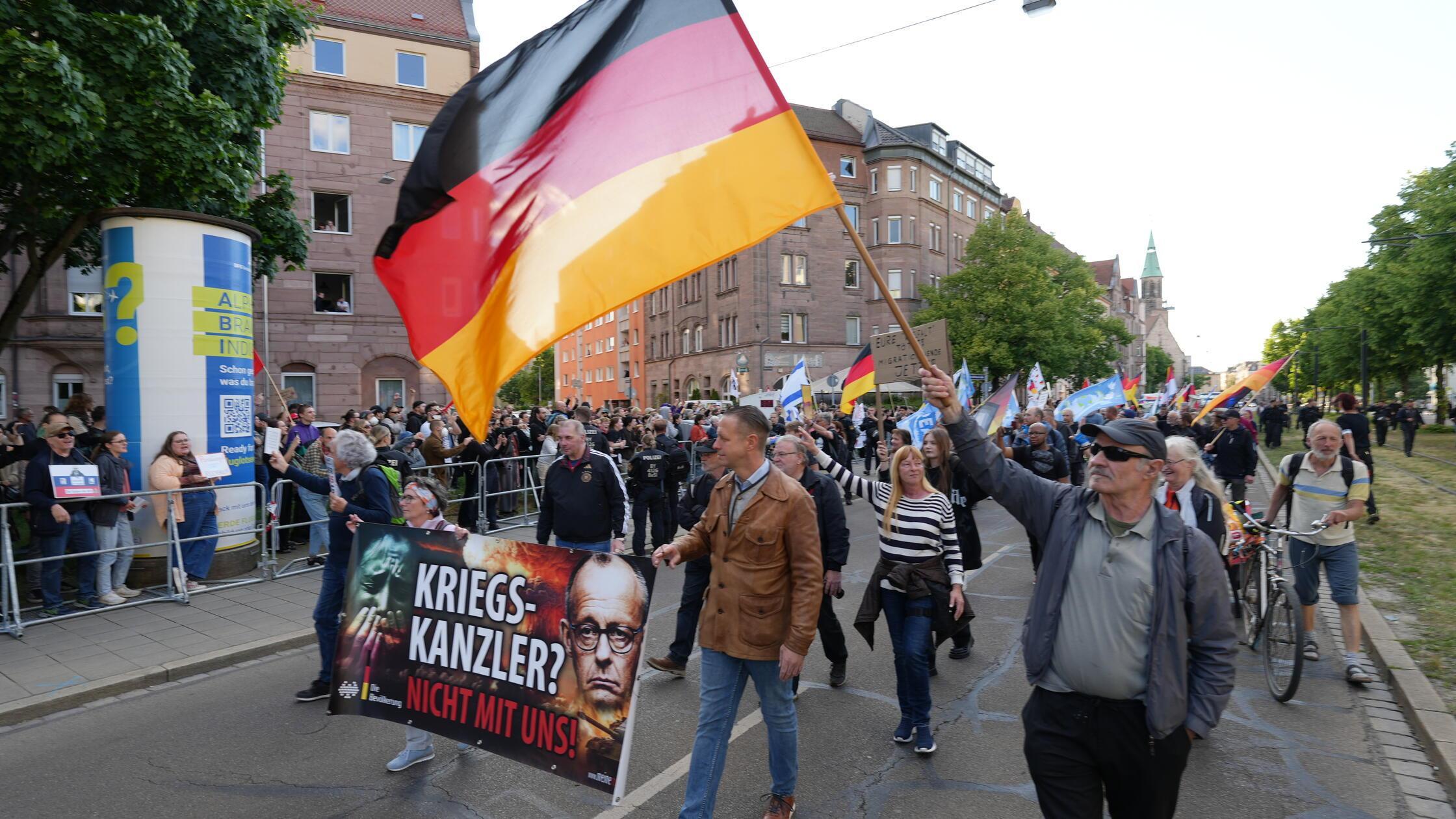 Am Montagabend (19.05.2025) kam es in Nürnberg zu 