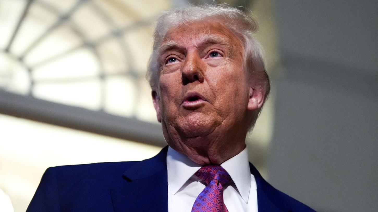Donald Trump treibt seine Pläne für ein großes neues Raketenabwehrsystem in den USA voran. Donald Trump treibt seine Pläne für ein großes neues Raketenabwehrsystem in den USA voran.