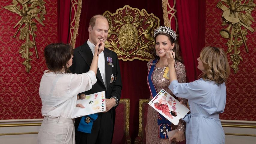 Madame Tussauds in London hat eine neue Figur von Prinzessin Kate enthüllt. Madame Tussauds in London hat eine neue Figur von Prinzessin Kate enthüllt.