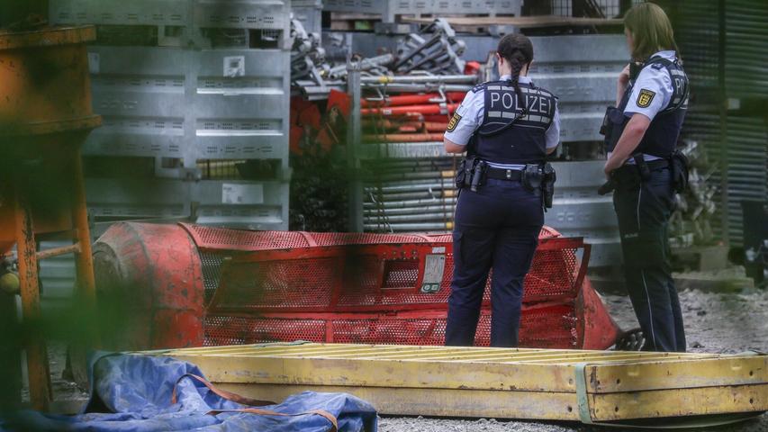 Die Polizei spricht von einem komplexen Ermittlungsverfahren. Die Polizei spricht von einem komplexen Ermittlungsverfahren.