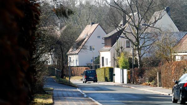 Blick in den Günthersbühler Straße in Erlenstegen