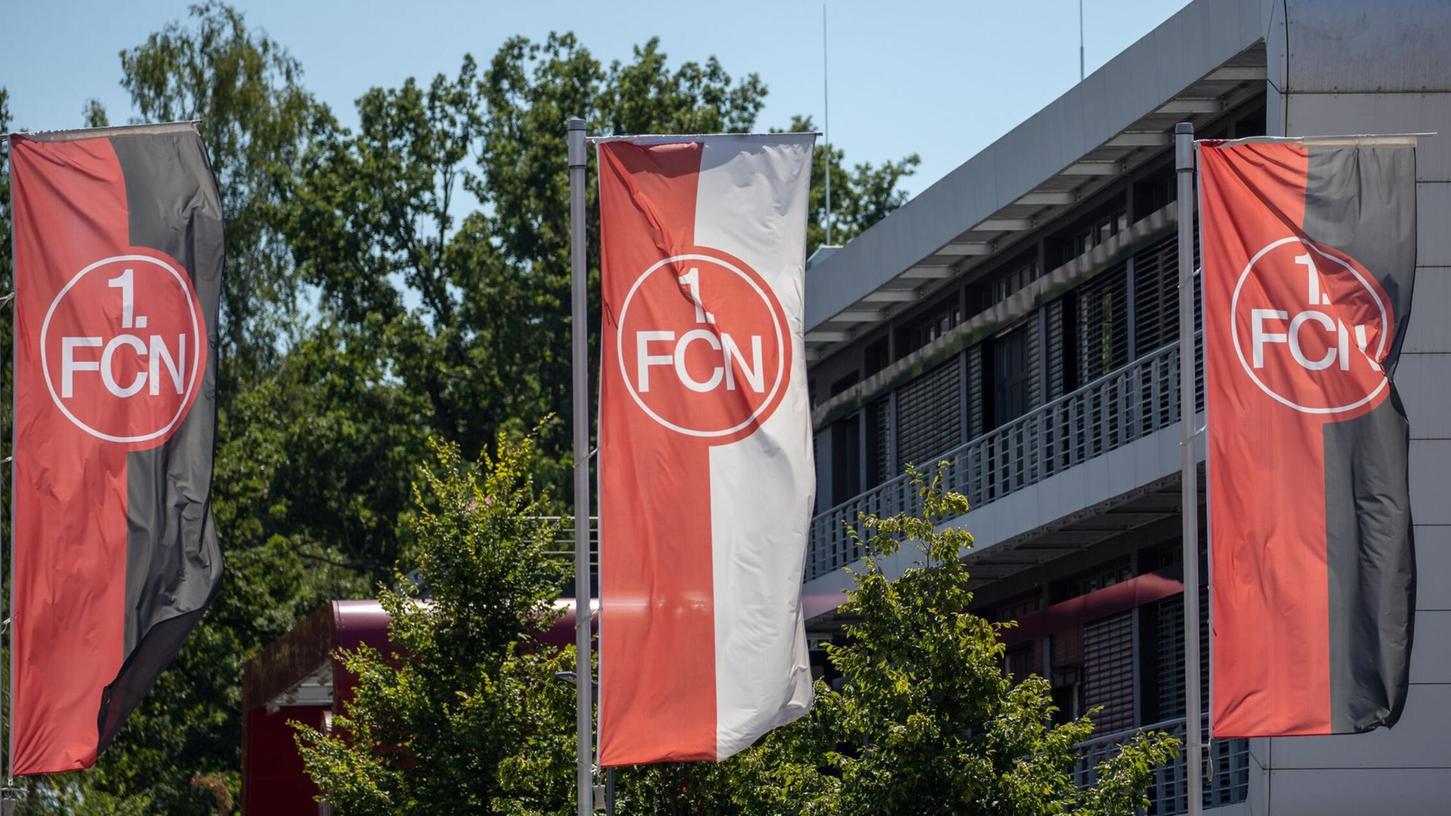 Der FCN bastelt laut einem Medienbericht am nächsten Millionen-Deal. (Symbolbild) Der FCN bastelt laut einem Medienbericht am nächsten Millionen-Deal. (Symbolbild)