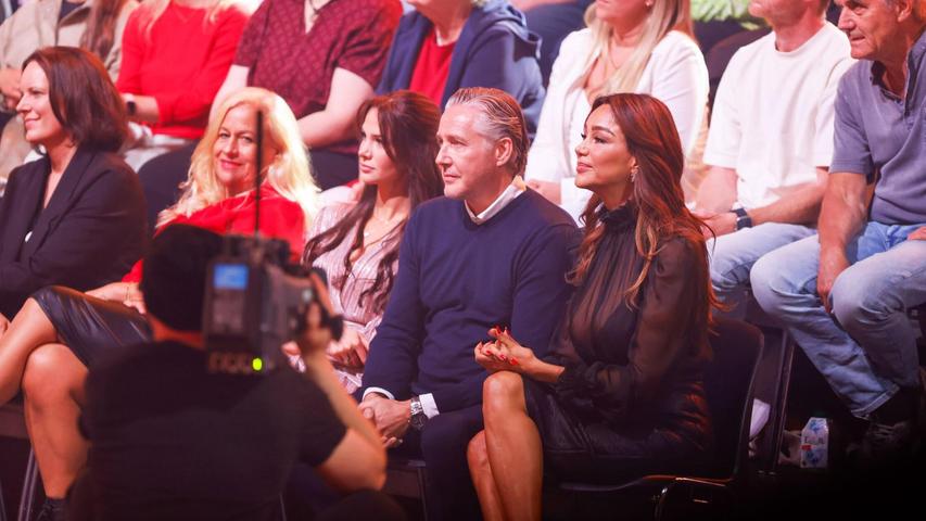 Verena und Franjo Pooth sahen ihren Sohn Diego ins Finale tanzen. Verena und Franjo Pooth sahen ihren Sohn Diego ins Finale tanzen.