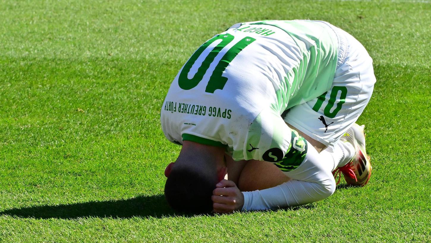 Enttäuscht und enttäuschend: die Saison 2024/2025 war keine einfache für Branimir Hrgota und sein Kleeblatt. Enttäuscht und enttäuschend: die Saison 2024/2025 war keine einfache für Branimir Hrgota und sein Kleeblatt.