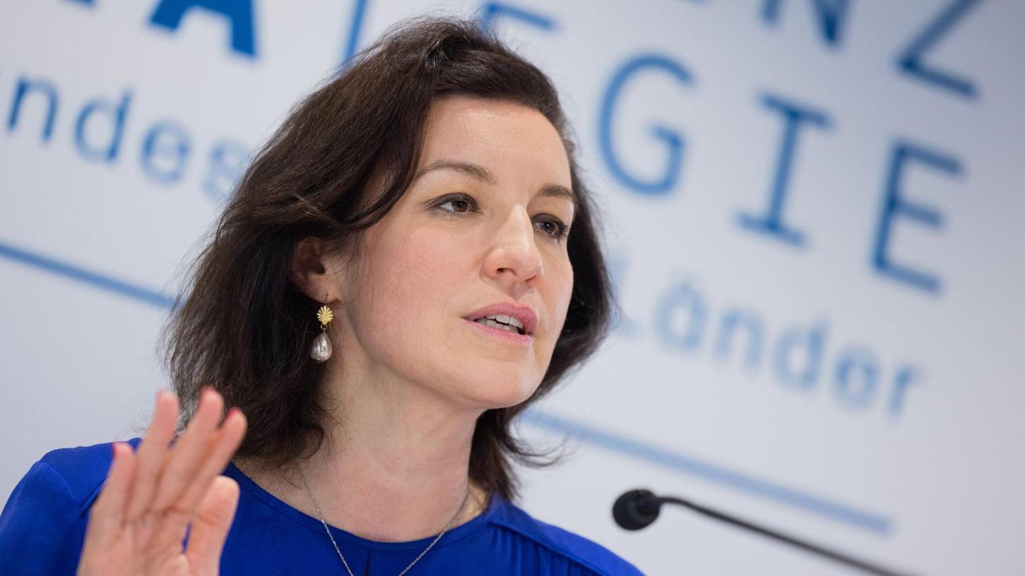 Forschungsministerin Dorothee Bär nennt die neuen Vorgaben für Harvard „fatal“. (Archivbild) Forschungsministerin Dorothee Bär nennt die neuen Vorgaben für Harvard „fatal“. (Archivbild)