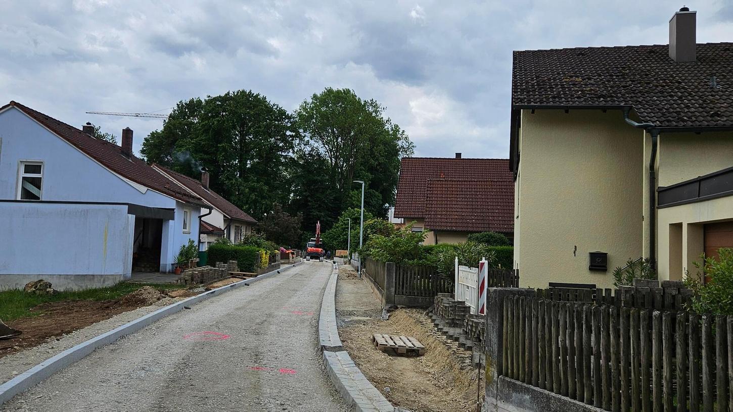 Die Baustelle der Hofmühlstraße scheint einfach nicht fertig zu werden. Die Baustelle der Hofmühlstraße scheint einfach nicht fertig zu werden.