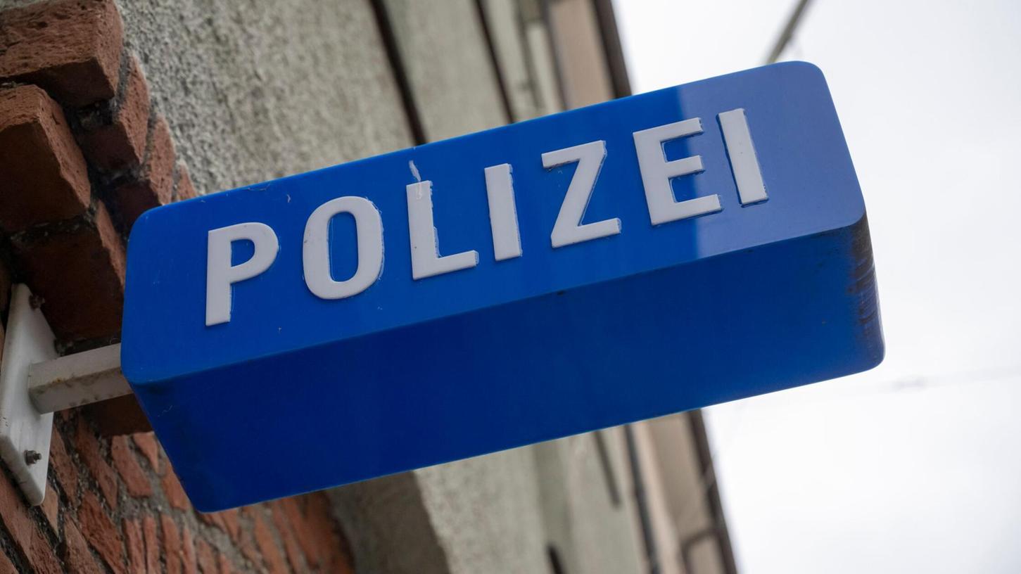 Der Verdächtige soll laut Polizei aus Italien nach Deutschland ausgeliefert werden. (Symbolbild) Der Verdächtige soll laut Polizei aus Italien nach Deutschland ausgeliefert werden. (Symbolbild)
