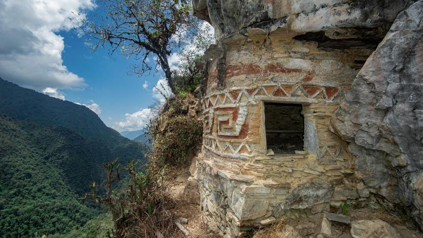 Die Chachapoya verzierten die Häuser mit Mosaiken. Die Chachapoya verzierten die Häuser mit Mosaiken.