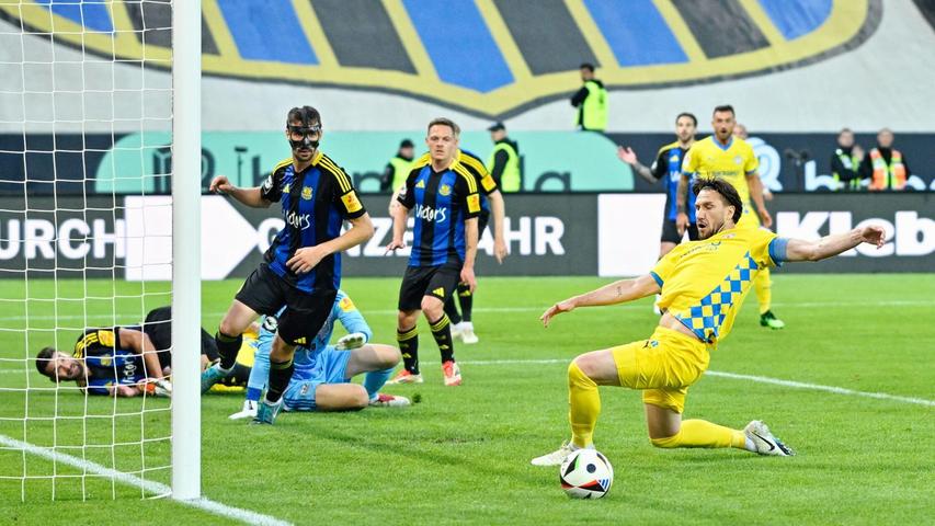 War einer der besten Braunschweiger: Ermin Bicakcic. War einer der besten Braunschweiger: Ermin Bicakcic.