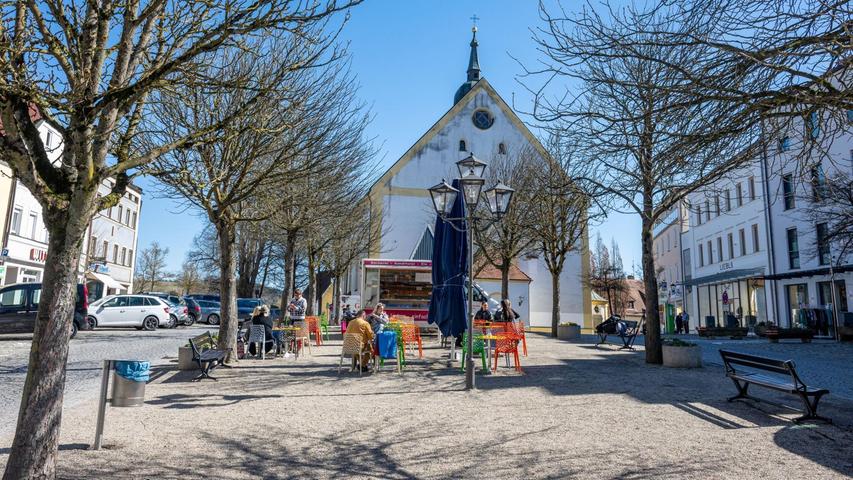Mit dem Grillfest will der Bürgermeister die Stadt beleben und Gäste von auswärts anlocken. (Archivfoto) Mit dem Grillfest will der Bürgermeister die Stadt beleben und Gäste von auswärts anlocken. (Archivfoto)
