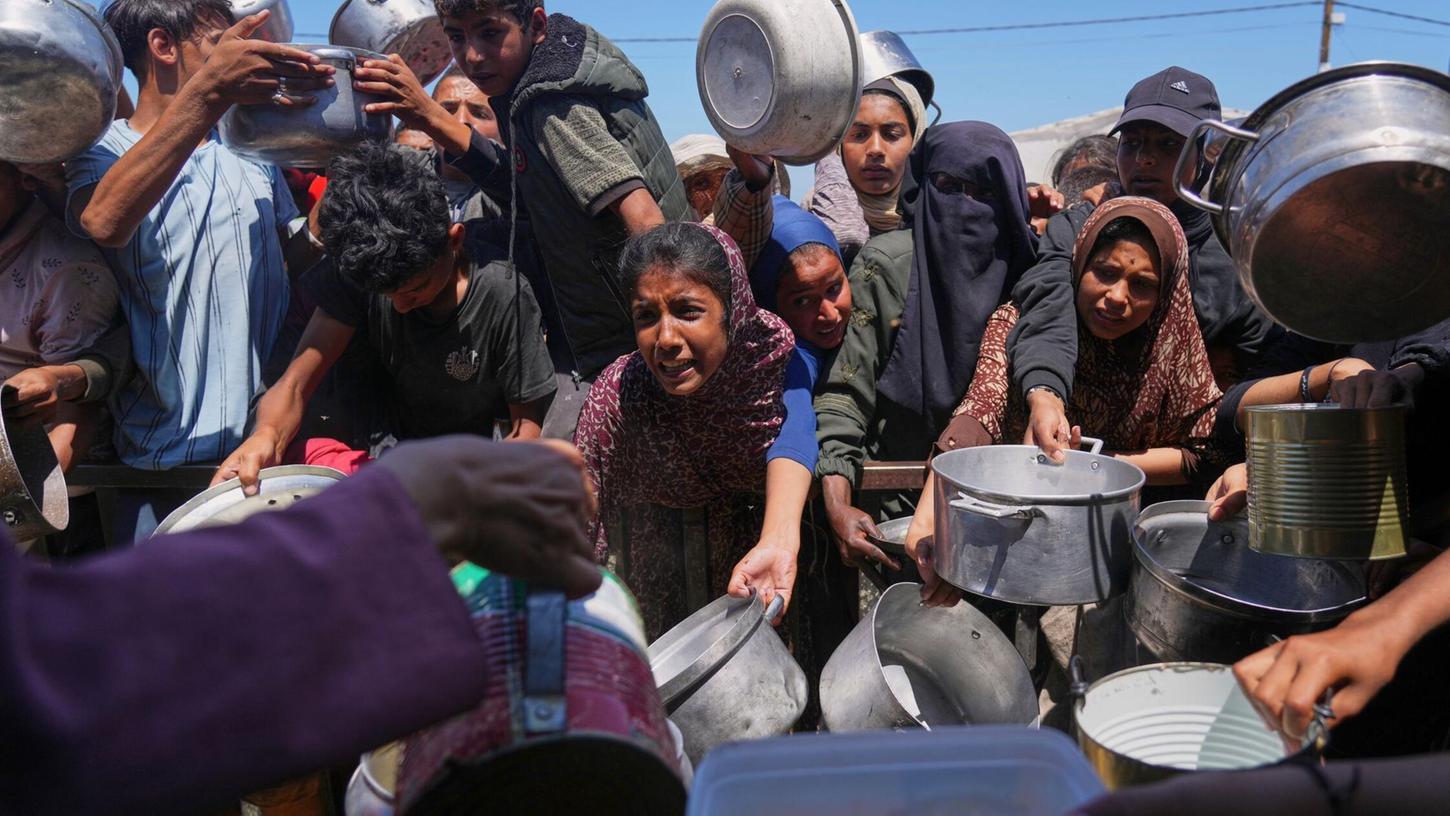 Im gesamten Gazastreifen droht nach UN-Angaben eine Hungersnot. Im gesamten Gazastreifen droht nach UN-Angaben eine Hungersnot.