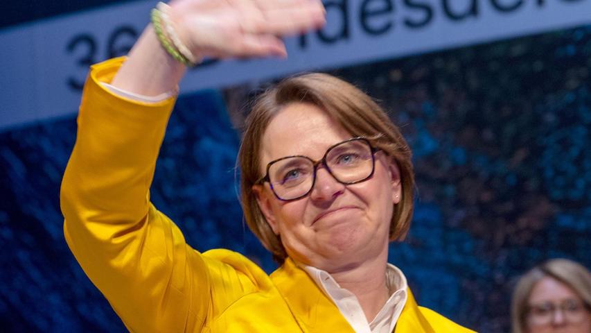 Nach zehn Jahren an der Spitze der Frauen Union der CDU tritt Annette Widmann-Mauz nicht wieder an. Nach zehn Jahren an der Spitze der Frauen Union der CDU tritt Annette Widmann-Mauz nicht wieder an.