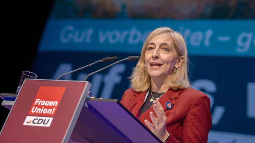 Bundesgesundheitsministerin NIna Warken bei ihrer Antrittsrede. Bundesgesundheitsministerin NIna Warken bei ihrer Antrittsrede.