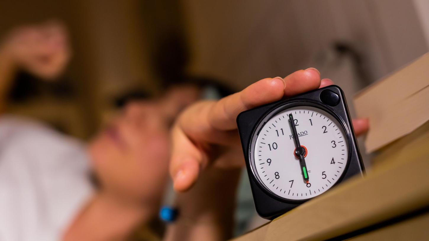Grausamer Wecker - wie gut, dass es bei vielen Apps eine Snooze-Funktion gibt (Symbolbild). Grausamer Wecker - wie gut, dass es bei vielen Apps eine Snooze-Funktion gibt (Symbolbild).