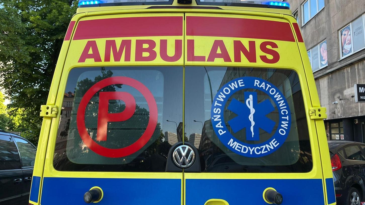 Bei einem Autorennen in Polen ist es zu einem schweren Unfall mit Verletzten gekommen. Bei einem Autorennen in Polen ist es zu einem schweren Unfall mit Verletzten gekommen.