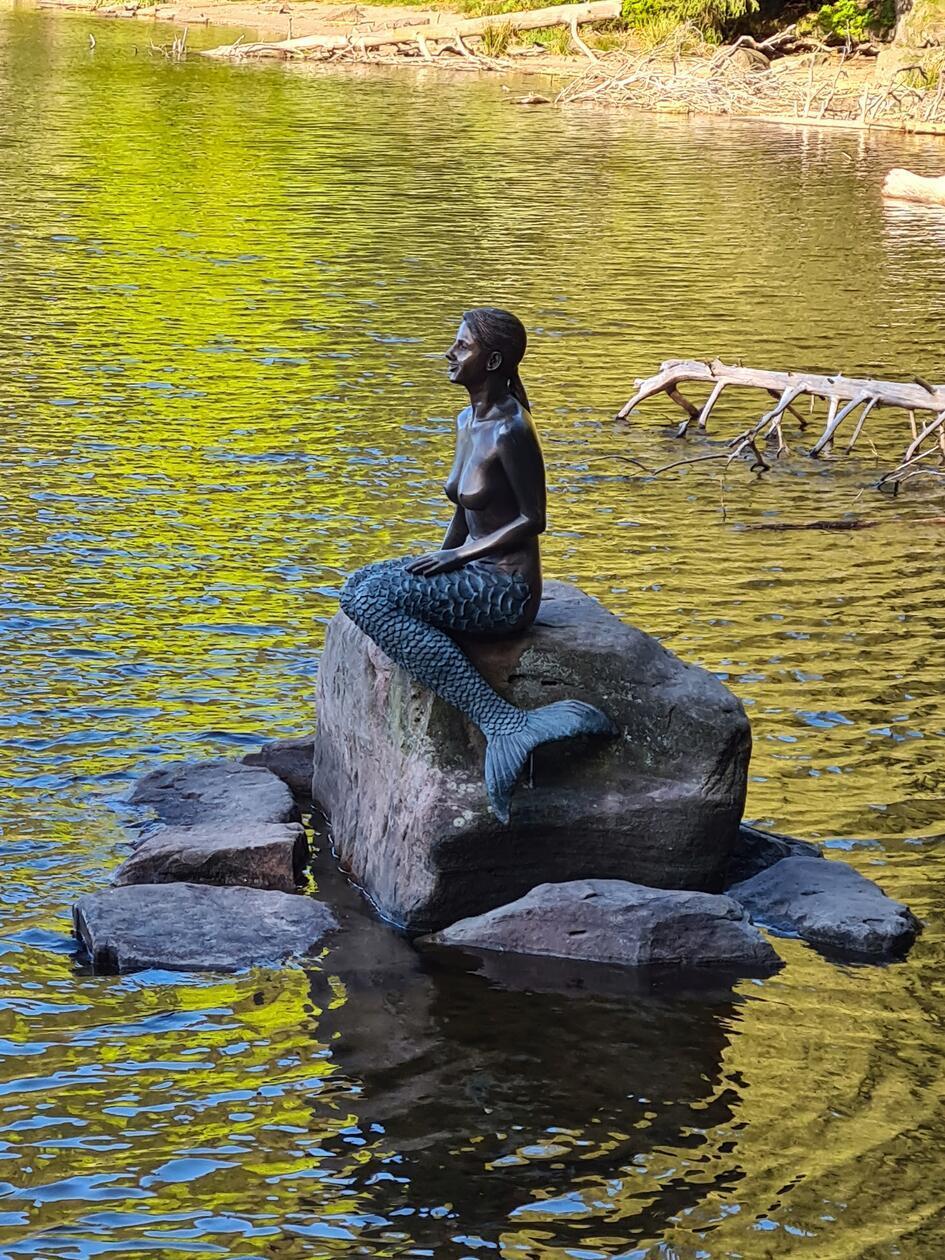 Um die Nixe vom Mummelsee ranken sich Sagen.