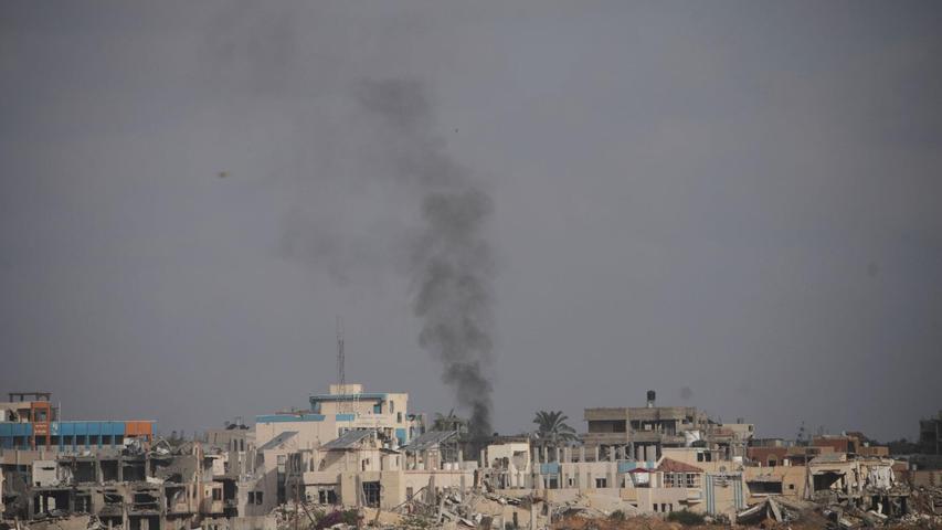 Israels Armee verstärkt ihre Angriffe im Gazastreifen. (Archivbild) Israels Armee verstärkt ihre Angriffe im Gazastreifen. (Archivbild)