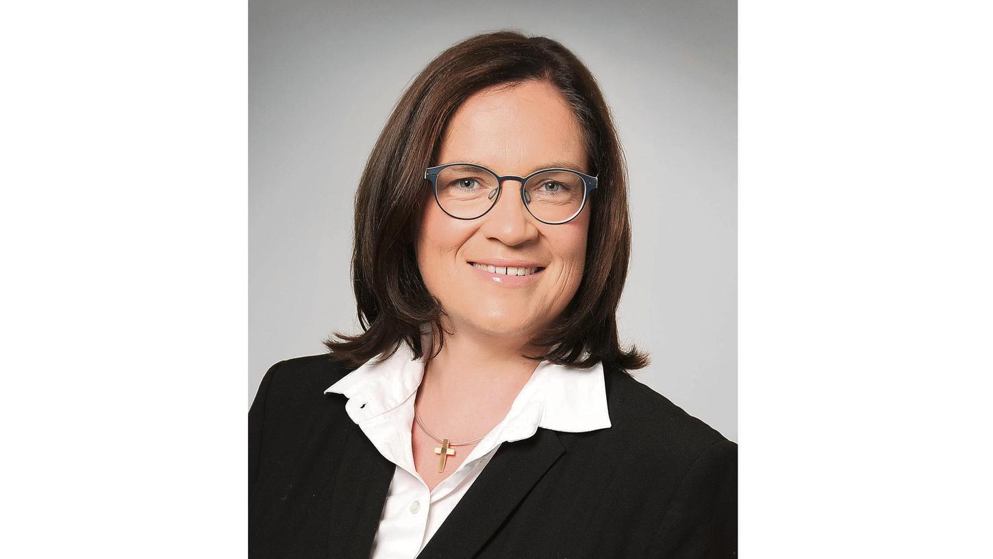 Wird Dekanin in Pappenheim: Sonja Scherle-Schobel. Wird Dekanin in Pappenheim: Sonja Scherle-Schobel.