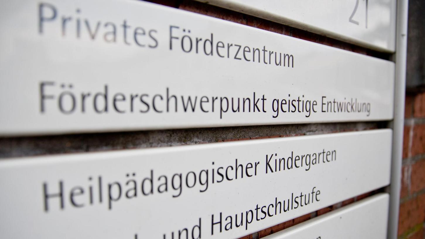 An Förderzentren mit Schwerpunkt geistige Entwicklung fehlen derzeit rund 300 Plätze (Archivfoto). An Förderzentren mit Schwerpunkt geistige Entwicklung fehlen derzeit rund 300 Plätze (Archivfoto).