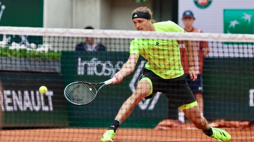 Steht in Paris in der zweiten Runde: Alexander Zverev. Steht in Paris in der zweiten Runde: Alexander Zverev.