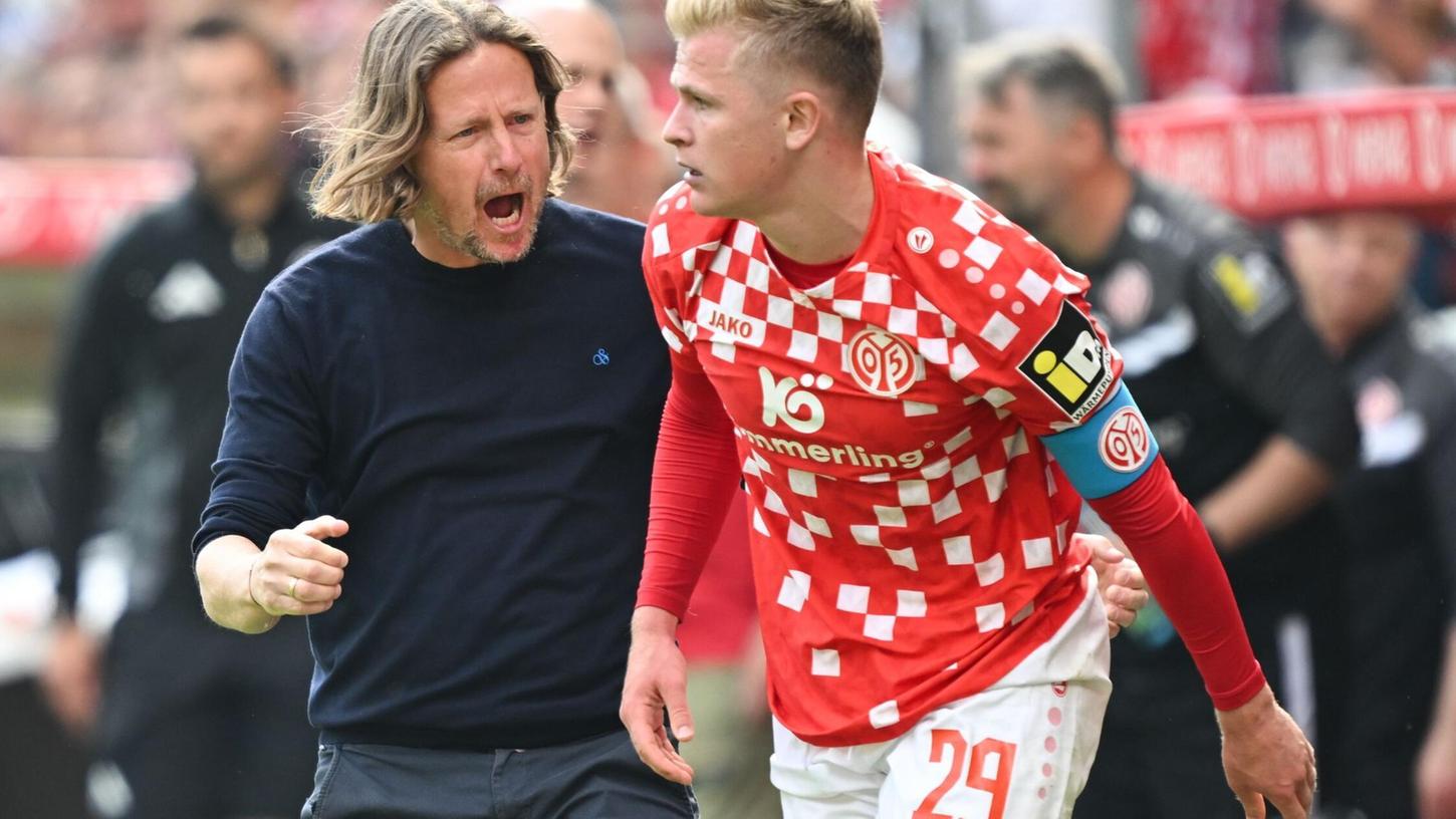 Jonathan Burkardt (rechts) wurde für die Nationalmannschaft nachnominiert Jonathan Burkardt (rechts) wurde für die Nationalmannschaft nachnominiert