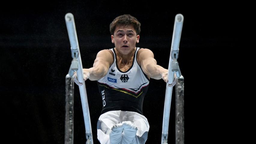 Timo Eder zeigte eine starke Leistung am Barren. Timo Eder zeigte eine starke Leistung am Barren.
