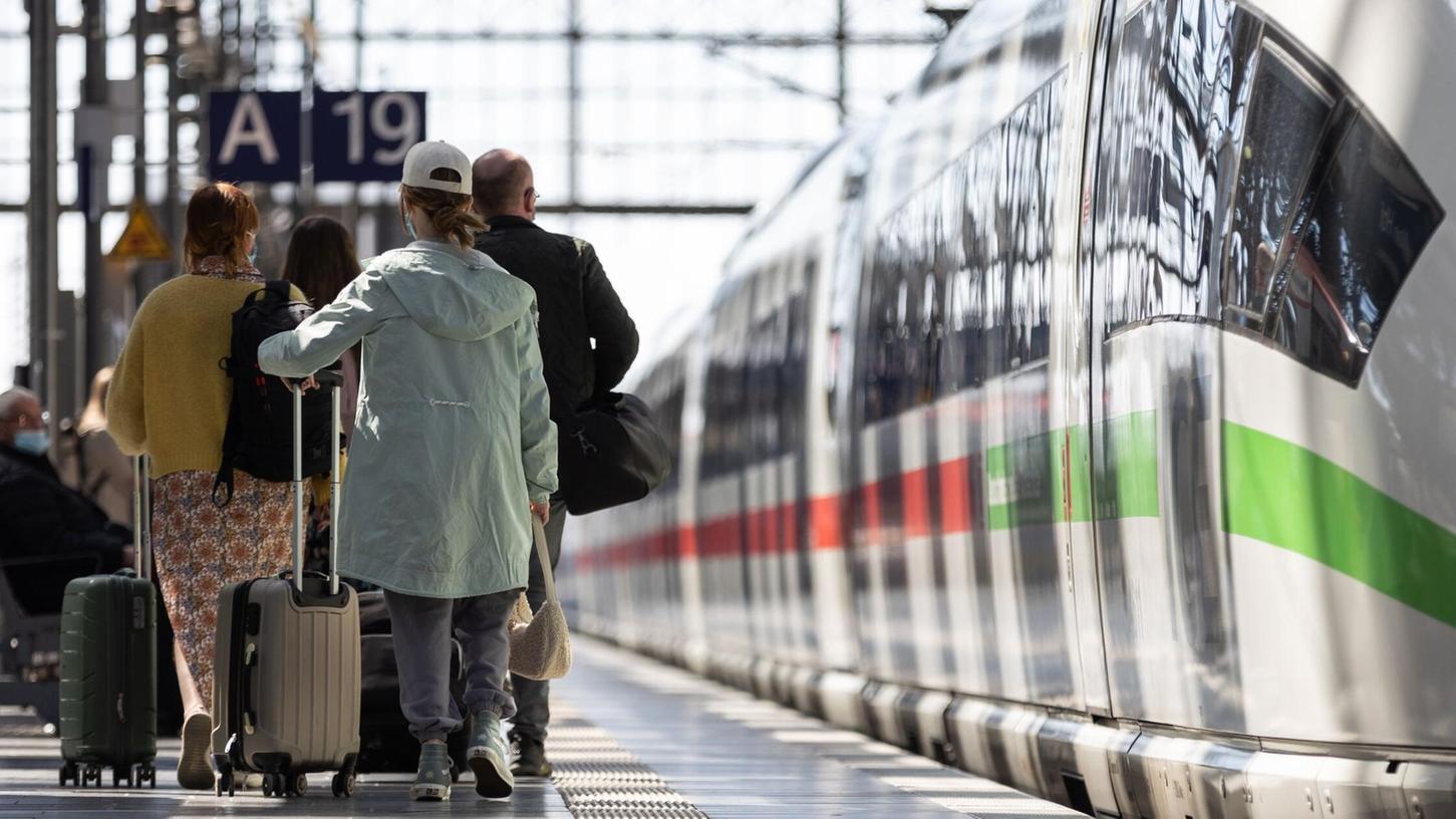 Nicht immer voll: Die Fernzüge der Deutschen Bahn. (Archivbild) Nicht immer voll: Die Fernzüge der Deutschen Bahn. (Archivbild)