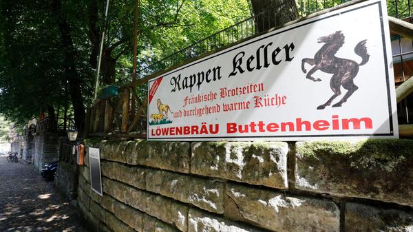 Der Rappen-Keller hat nur zum Annafest und zu Veranstaltungen geöffnet. Betreiberin ist Kathrin Grüner vom Restaurant "Lübbis". Der Rappenkeller wird bald umfassend saniert.