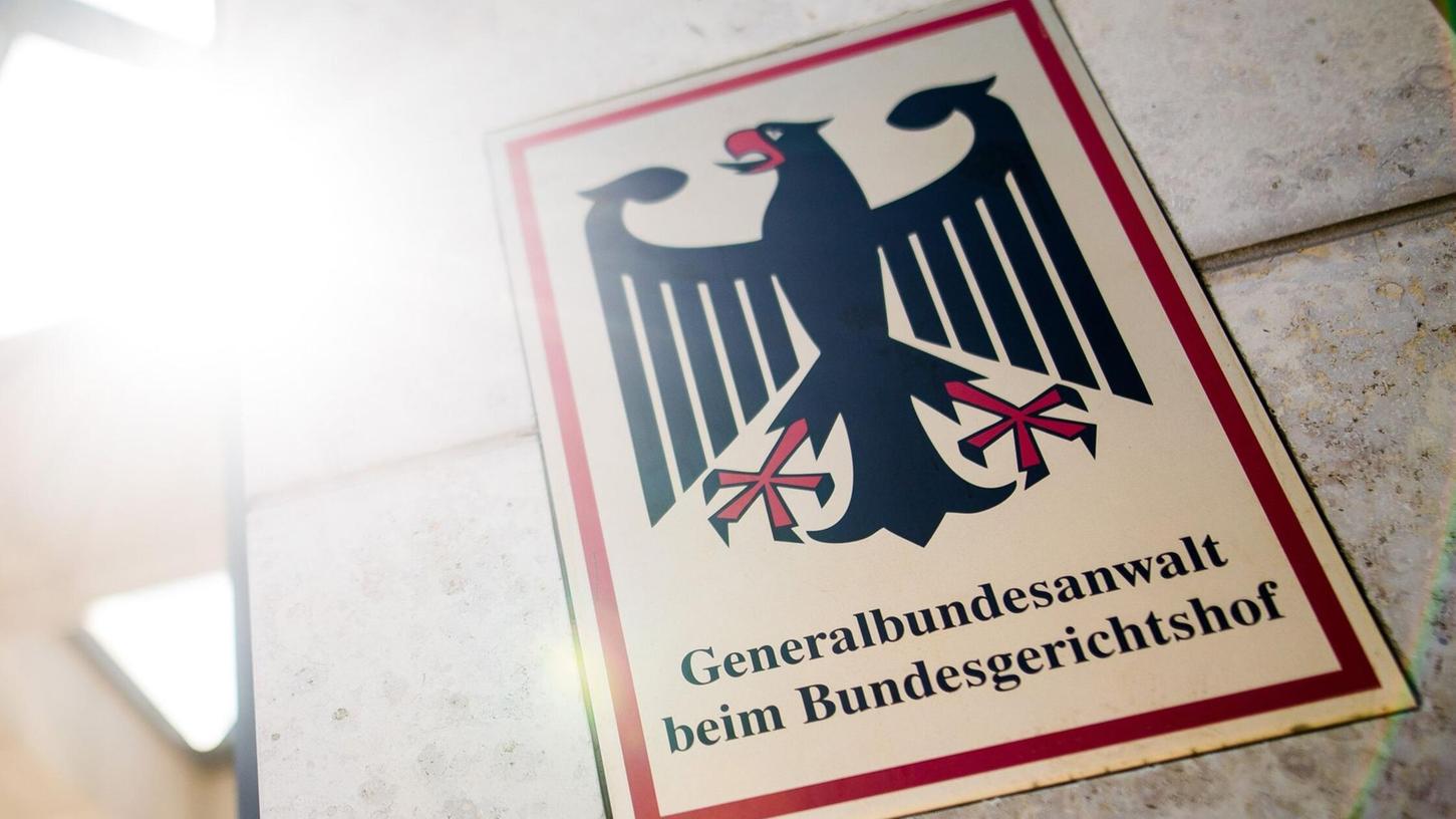 Die Behörde hatte die drei Männer im Juni festnehmen lassen. Die Behörde hatte die drei Männer im Juni festnehmen lassen.